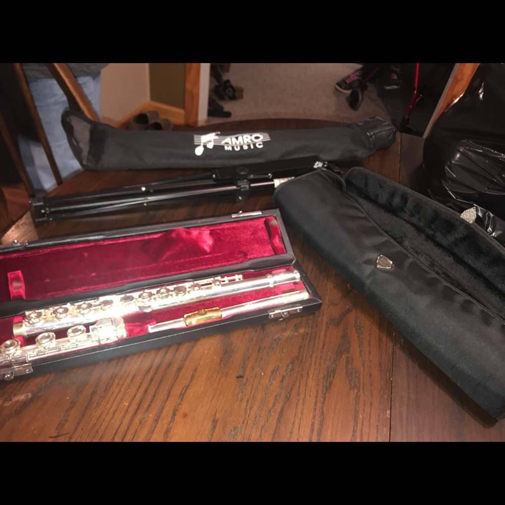 Upgraded flute and stand